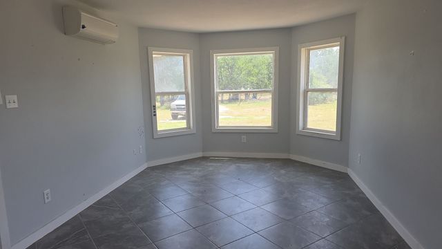 601 Mill Road, Springtown, TX 76082