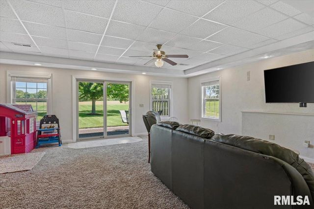 6630 COOLIDGE Drive, Cantrall, IL 62625