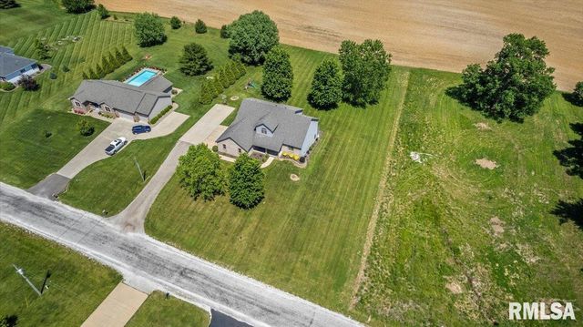 6630 COOLIDGE Drive, Cantrall, IL 62625