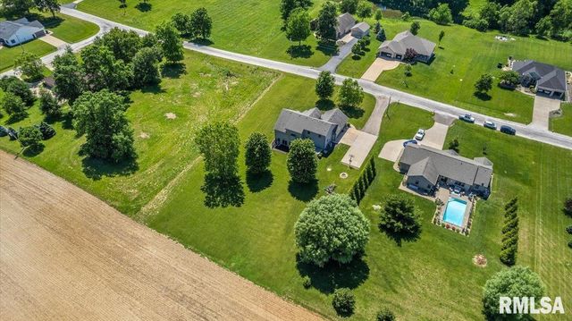 6630 COOLIDGE Drive, Cantrall, IL 62625