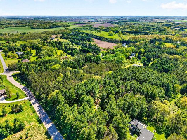Unit 3 Sunset Drive Pines, Verona, WI 53593