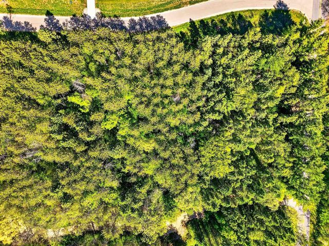 Unit 3 Sunset Drive Pines, Verona, WI 53593