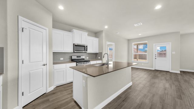 2349 Waggoner Ranch Drive, Weatherford, TX 76087