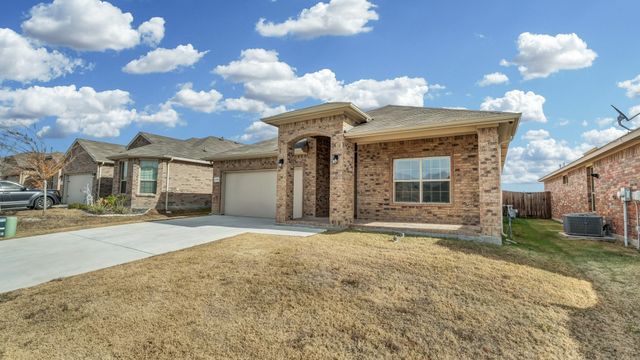 2349 Waggoner Ranch Drive, Weatherford, TX 76087
