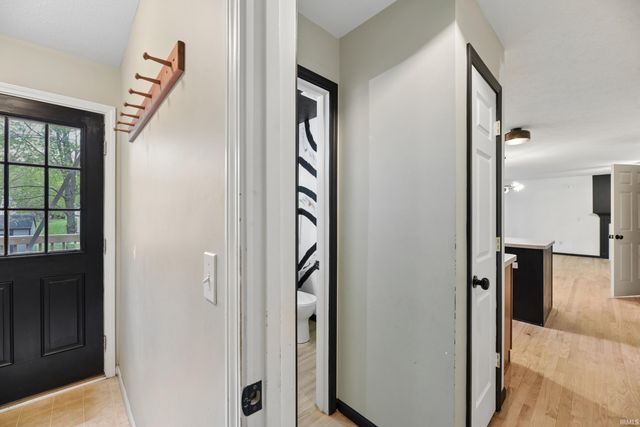 18350 Brussels Drive, South Bend, IN 46637