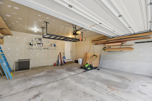 18350 Brussels Drive, South Bend, IN 46637
