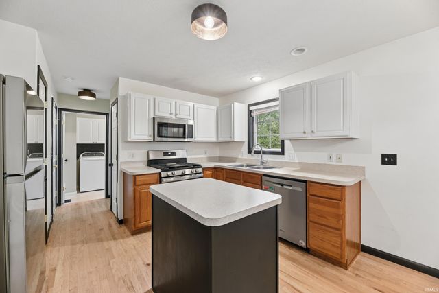 18350 Brussels Drive, South Bend, IN 46637