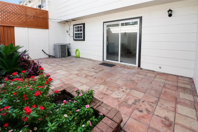 8868 Kempwood Drive, Houston, TX 77080