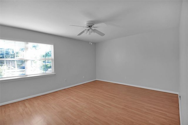 8868 Kempwood Drive, Houston, TX 77080