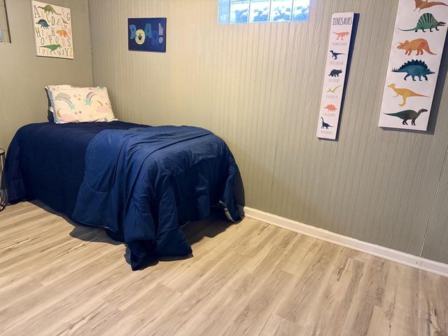 7414 W Congress STREET, Milwaukee, WI 53218