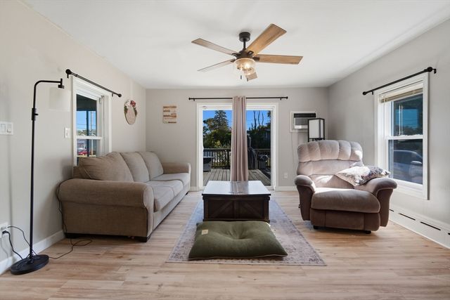 27 Cady St, Ludlow, MA 01056