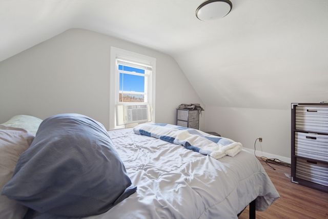 27 Cady St, Ludlow, MA 01056