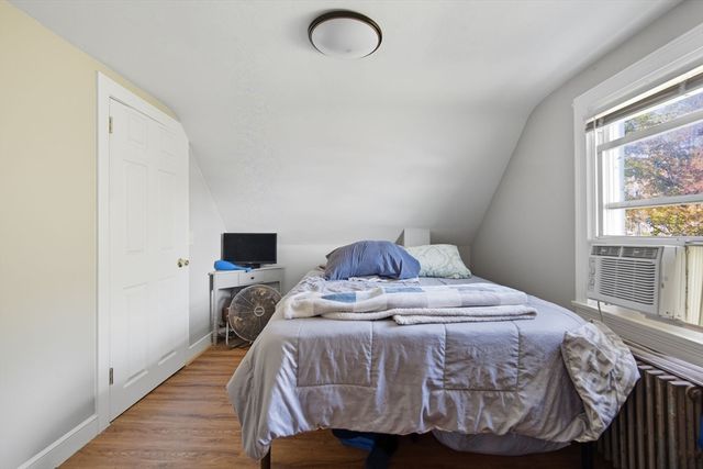 27 Cady St, Ludlow, MA 01056