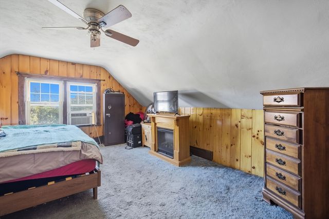 27 Cady St, Ludlow, MA 01056