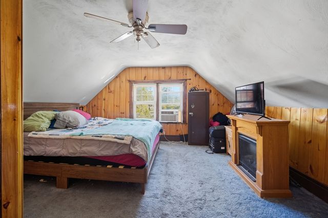 27 Cady St, Ludlow, MA 01056