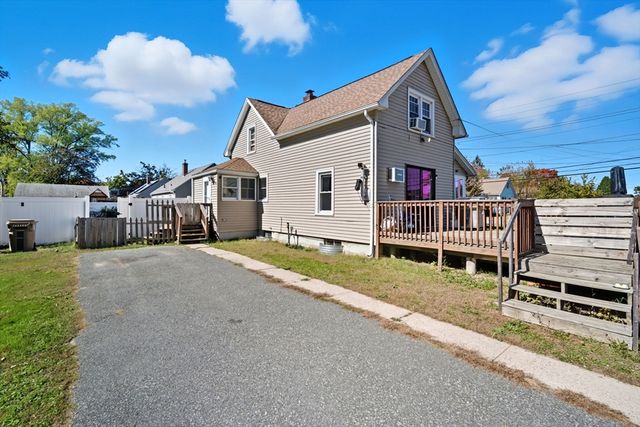 27 Cady St, Ludlow, MA 01056