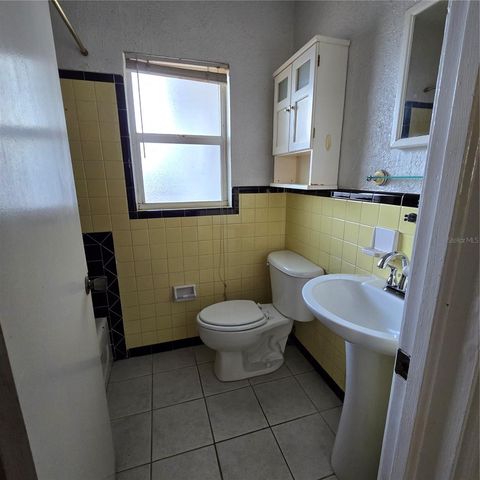 707 NW 24TH AVENUE, Gainesville, FL 32609