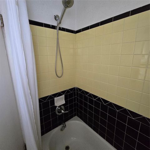 707 NW 24TH AVENUE, Gainesville, FL 32609