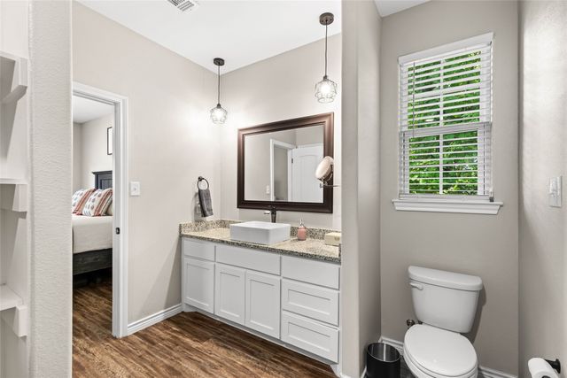 916 W Elm Street, Denison, TX 75020