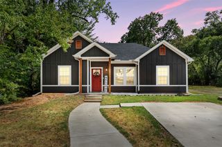 916 W Elm Street, Denison, TX 75020