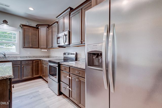 211 W Lewis Street, Four Oaks, NC 27524