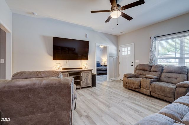 211 W Lewis Street, Four Oaks, NC 27524