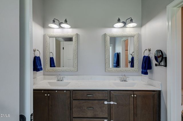 211 W Lewis Street, Four Oaks, NC 27524
