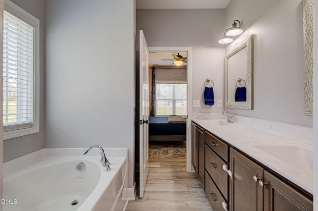 211 W Lewis Street, Four Oaks, NC 27524