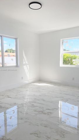 1013 NW 1st Ave, Hallandale Beach, FL 33009