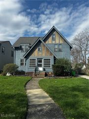 1670 Hillandale Drive, Euclid, OH 44132