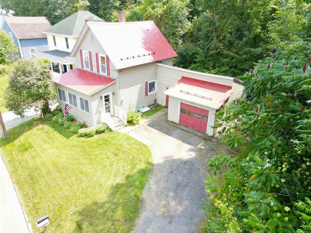 409 Glen Road, Newport City, VT 05855