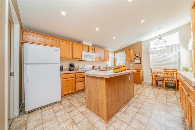 22241 Nisqually 118, Apple Valley, CA 92308