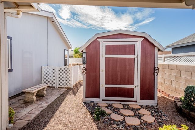 22241 Nisqually 118, Apple Valley, CA 92308
