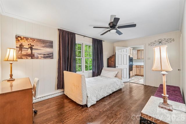 514 Lakeside Drive, Statesville, NC 28677