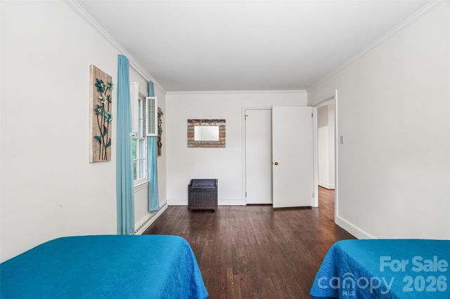 514 Lakeside Drive, Statesville, NC 28677