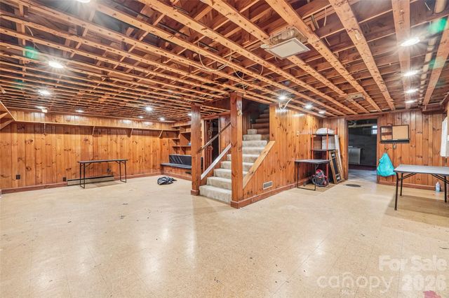514 Lakeside Drive, Statesville, NC 28677