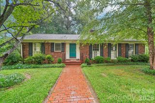 514 Lakeside Drive, Statesville, NC 28677
