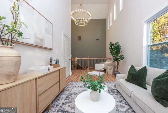 2566 Creekwood Terrace, Decatur, GA 30030