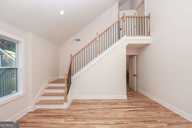 2566 Creekwood Terrace, Decatur, GA 30030