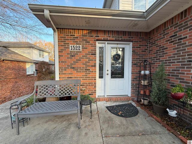 1522 New Holt Road, Paducah, KY 42001