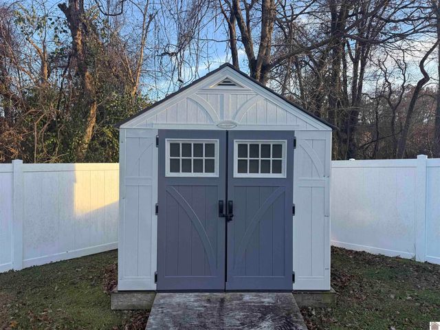 1522 New Holt Road, Paducah, KY 42001