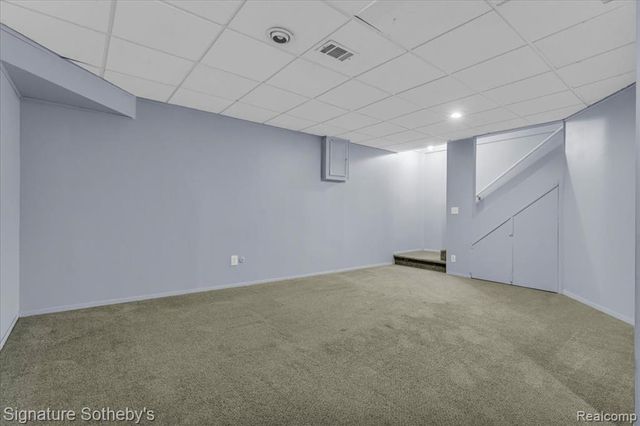 22331 Peachtree, Novi, MI 48375