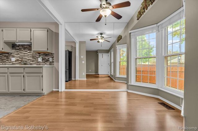 22331 Peachtree, Novi, MI 48375