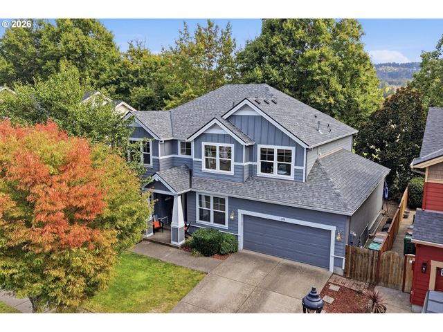 208 N WHITE OAK St, Newberg, OR 97132