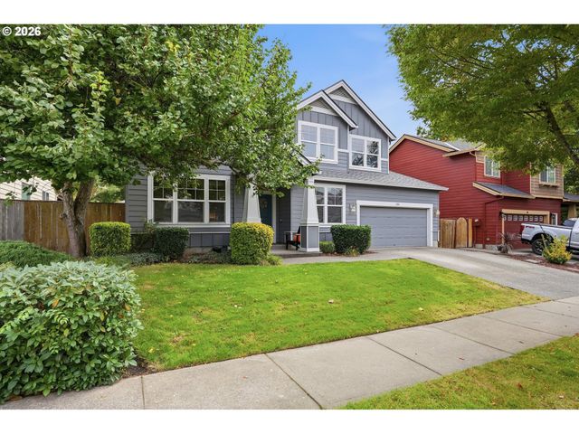 208 N WHITE OAK St, Newberg, OR 97132