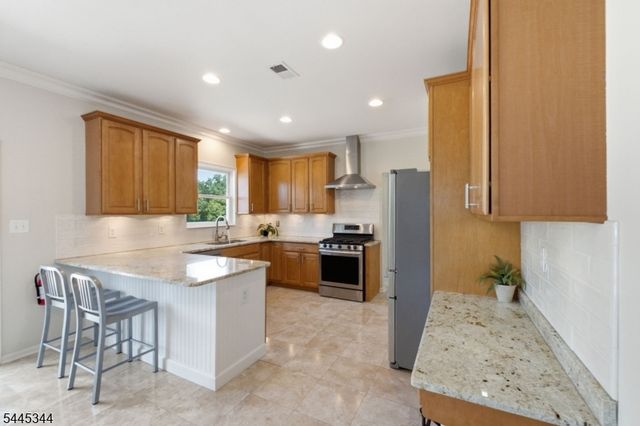 28 Music Mountain Blvd, West Amwell Twp., NJ 08530