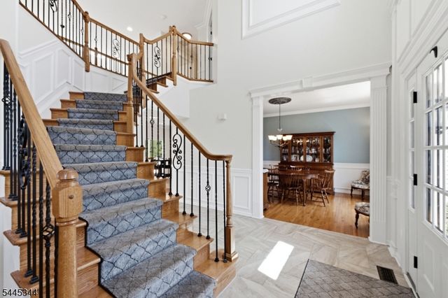 28 Music Mountain Blvd, West Amwell Twp., NJ 08530