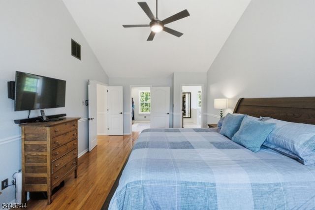 28 Music Mountain Blvd, West Amwell Twp., NJ 08530