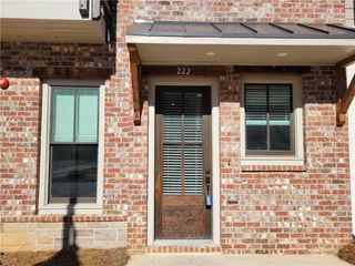 222 Napa Drive, Woodstock, GA 30188