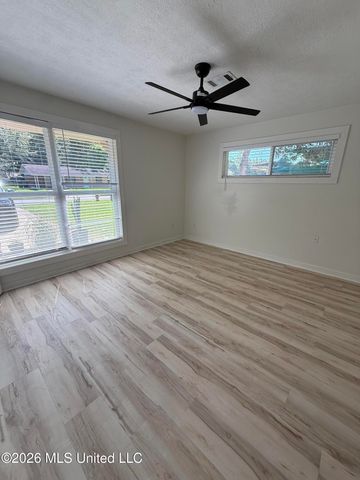 316 Mincheck Road, Ocean Springs, MS 39564